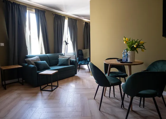 Drevny Kocur Aparthotel 3*