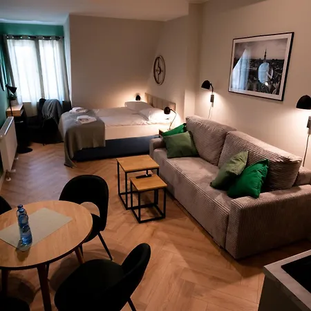 Drevny Kocur Hotel apartamentowy *