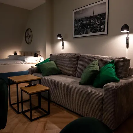 Drevny Kocur Hotel apartamentowy *