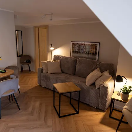 Hotel apartamentowy Drevny Kocur
