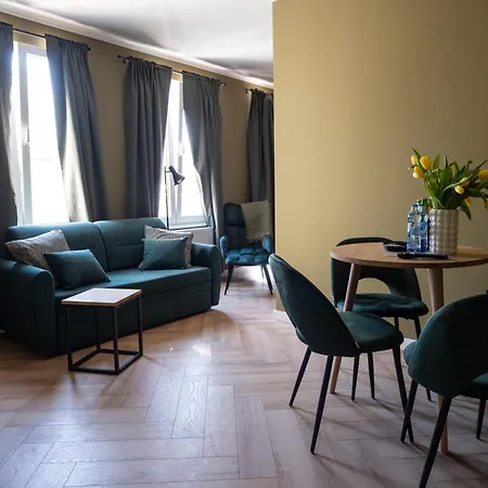 Drevny Kocur Aparthotel 3*