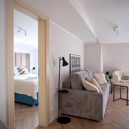 Hotel apartamentowy Drevny Kocur